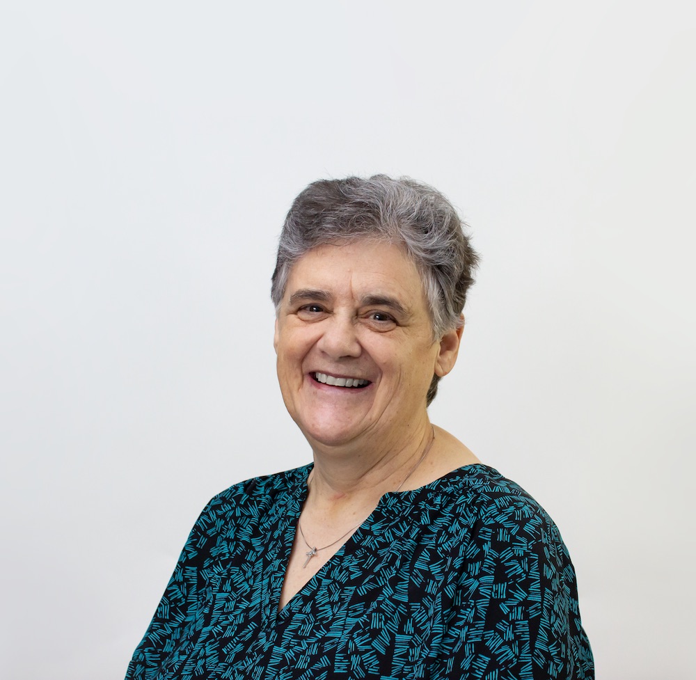 Linda B